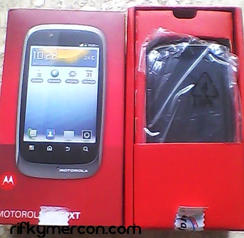 Review Smartphone Android Motorola Fire XT (XT530/XT531) b